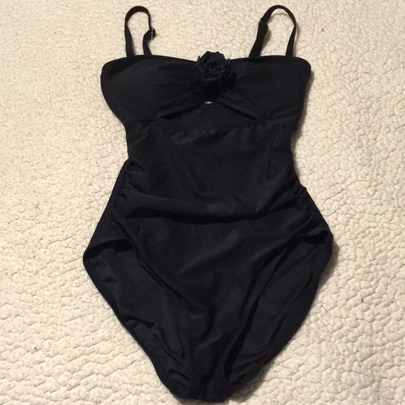 SOLD Kate Spade Peep Hole One Piece Swimsuit XS - Picture 2 of 8